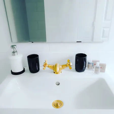 Au Vieux Chateau Gæstehus Villotran