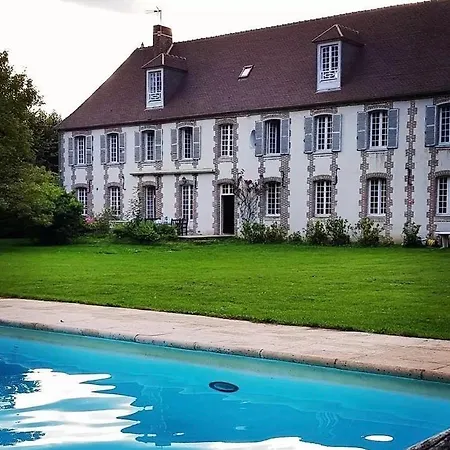 Gæstehus Au Vieux Chateau Villotran