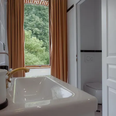 Gæstehus Au Vieux Chateau Villotran