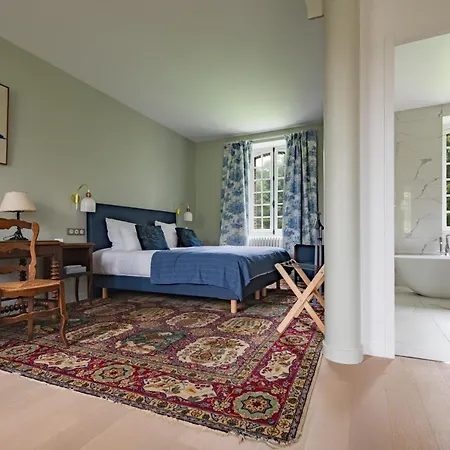 Au Vieux Chateau 4* Villotran