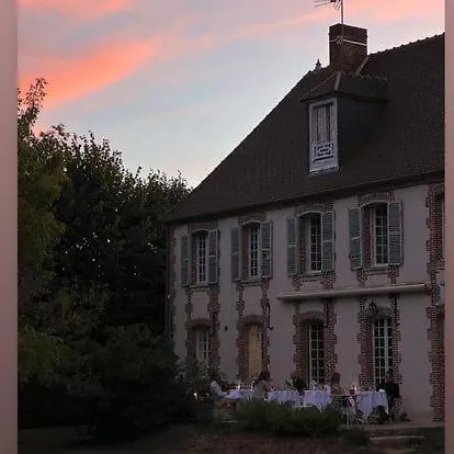 Au Vieux Chateau Gæstehus