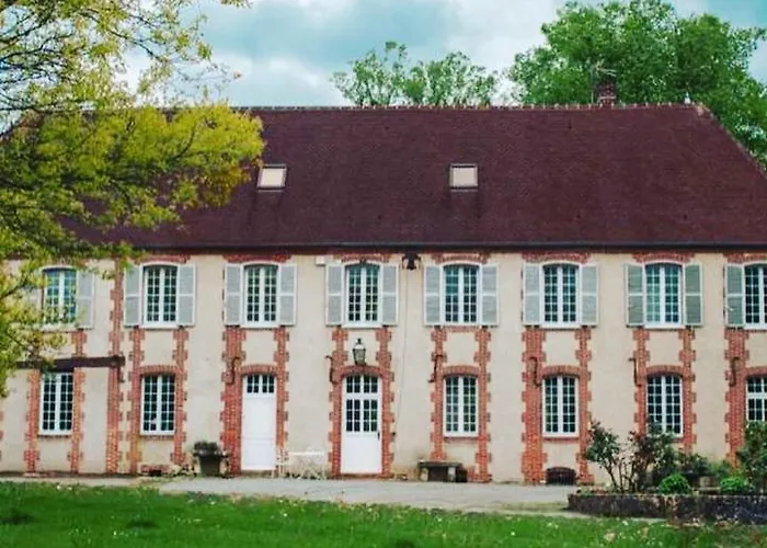 Guest house Au Vieux Chateau 4*