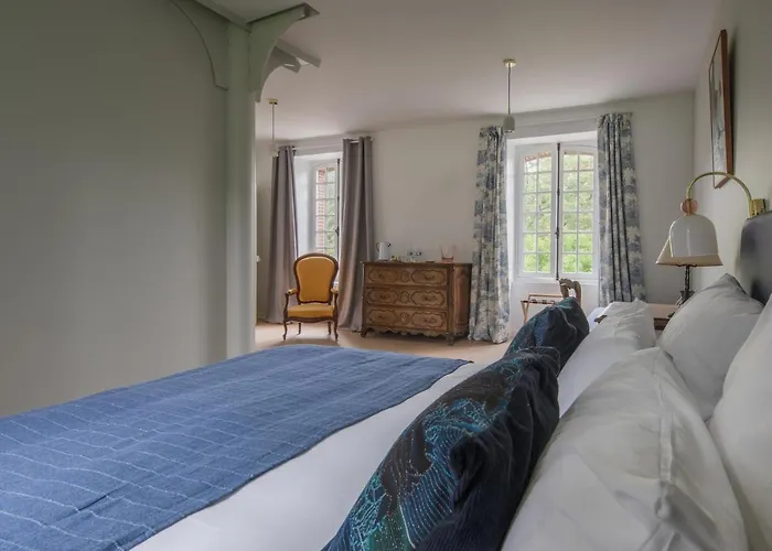 Au Vieux Chateau Guest house