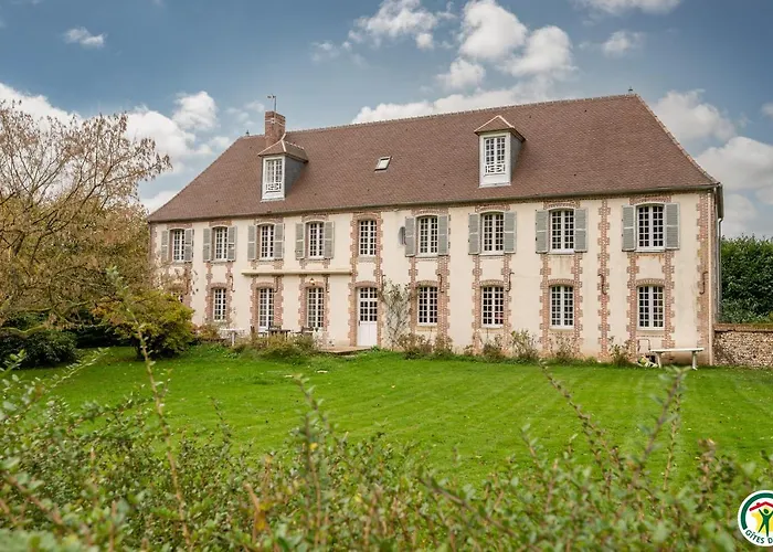 Au Vieux Chateau Guest house 4*