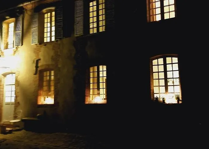 Au Vieux Chateau Guest house